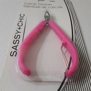 Sassy + Chic Cuticle Trimmer
